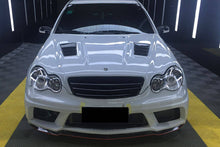 Load image into Gallery viewer, 2001-2007 Mercedes Benz W203 C Class WI Style Hood - Carbonado