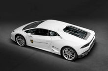 Load image into Gallery viewer, Capristo Exhaust Matte Carbon Hood Scoopless Lamborghini Huracan 2015-2019