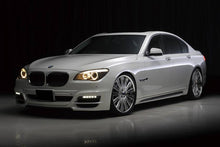 Load image into Gallery viewer, 2009-2015 BMW 7 Series F01 WD Style Full Body Kit - Carbonado