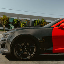Load image into Gallery viewer, 2016-2025 Chevy Camaro SS RS LT Type-OE Fenders Gloss Carbon Fiber Pair