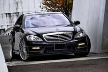 Load image into Gallery viewer, 2007-2013 Mercedes Benz W221 S Class WD Style Front Bumper - Carbonado Aero