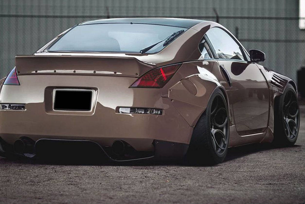 2003-2008 Nissan 350Z BRY Style Rear Diffuser - Carbonado