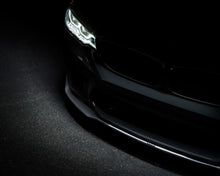 Load image into Gallery viewer, Vorsteiner VRS Aero Carbon Fiber Front Spoiler PP 1x1 Glossy BMW M5 F90 2018-2022