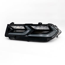 Load image into Gallery viewer, 2020-2024 Corvette C8 Euro Smoke Style LED Taillights Amber Sequential Pair
