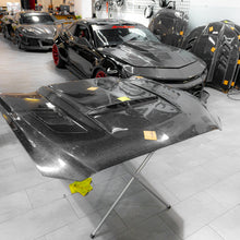Load image into Gallery viewer, OPEN BOX 2015-2017 Ford Mustang Gloss Carbon Fiber Hood Terminator Aggressive Style