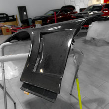 Load image into Gallery viewer, OPEN BOX 2010-2015 CHEVY CAMARO TYPE-SS CARBON FIBER FENDERS (PAIR)