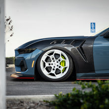 Load image into Gallery viewer, 2024 + Ford Mustang S650 Type-GTD Carbon Fiber Front Fenders Pair