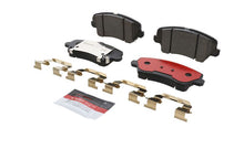 Load image into Gallery viewer, Brembo OE 2017 Hyundai Elantra/Elantra GT/16-17 Veloster/19-21 Veloster Ceramic Brake Pad - Front