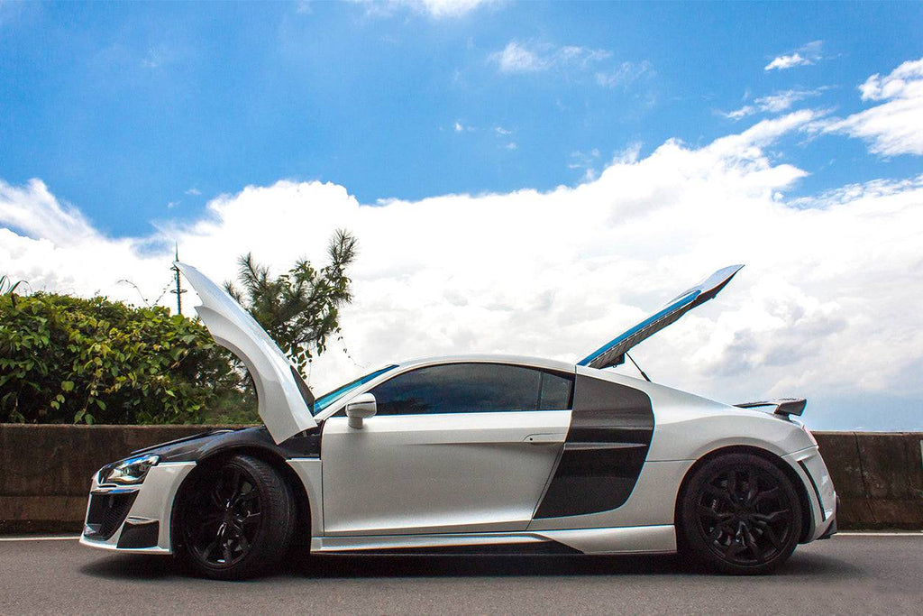 2009-2015 Audi R8 Coupe Spyder OE Style Carbon Fiber Side Blades - Carbonado