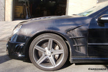 Load image into Gallery viewer, 2005-2007 Mercedes Benzw203 C55 AMG  Only WI Style  Front Fender - Carbonado
