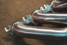 Load image into Gallery viewer, Audi R8 V10 / Lamborghini Gallardo LP / Lamborghini Huracan Free Flow Headers