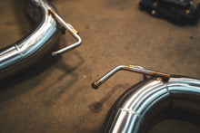 Load image into Gallery viewer, Ford Mustang GT S550 Valved Sport Exhaust System