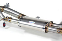 Load image into Gallery viewer, QuickSilver Aston Martin DBX Titan Sport Exhaust with Sound Architect 2020+