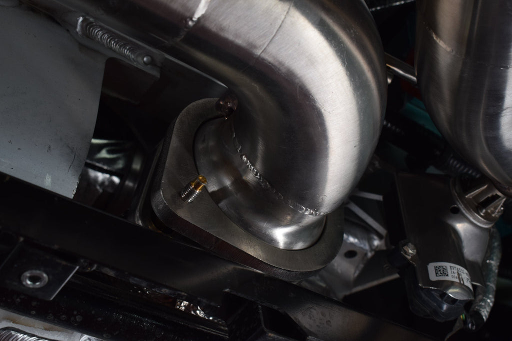 QuickSilver Aston Martin V12 Vanquish Titan Sport System with Sound Architect 2025+