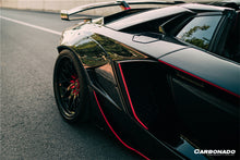 Load image into Gallery viewer, 2013-2016 Lamborghini Aventador LP700 Roadster OEM Style Carbon Fiber Gas Cap Repalcement