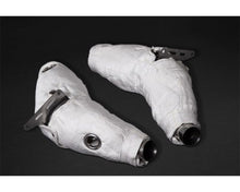 Load image into Gallery viewer, Capristo Exhaust 250 Cell Sports Cats w/ Heat Blankets Ferrari F8 2020-2022