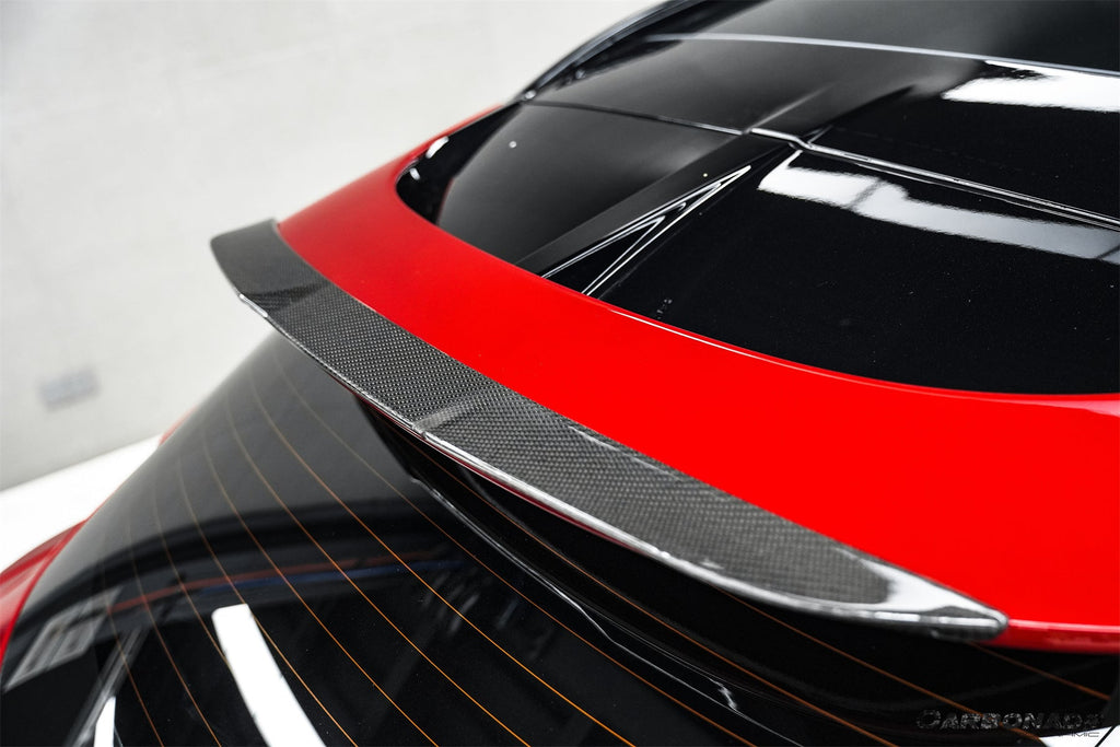 2021-2024 Aston Martin DBX 707 Style Dry Carbon Fiber Roof Spoiler