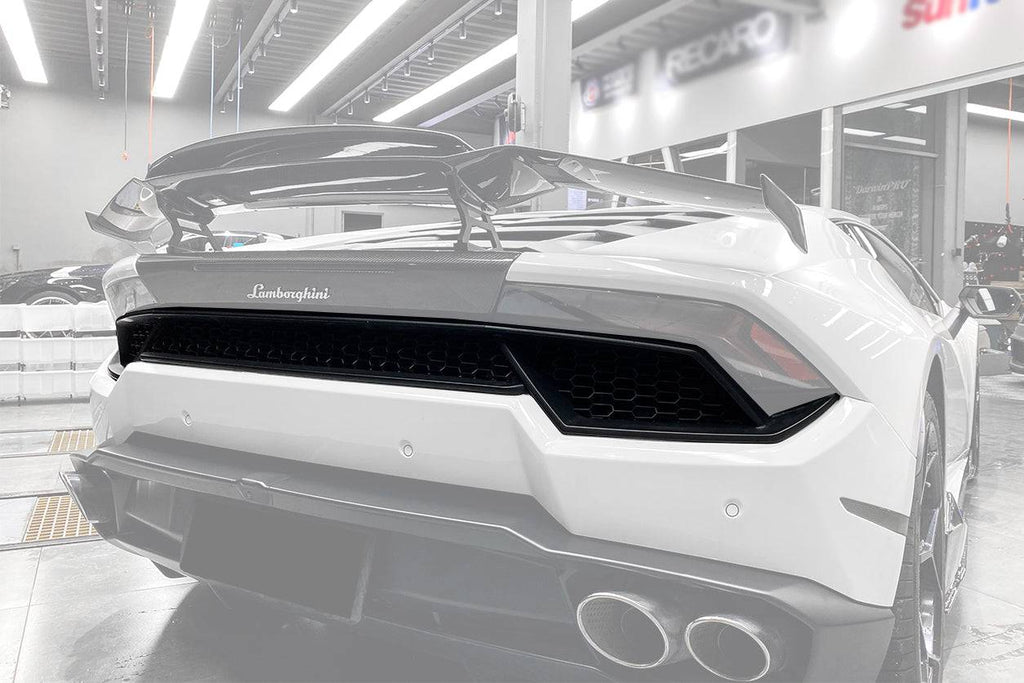 2015-2020 Lamborghini Huracan LP580 OE Style Carbon Rear Bumper Grille - Carbonado