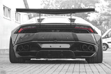 Load image into Gallery viewer, 2015-2020 Lamborghini Huracan LP610 DE Style Rear Diffuser - Carbonado