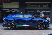 Load image into Gallery viewer, 2018-2023 Lamborghini URUS TC Style Dry Carbon Fiber Fender Vents - Carbonado Aero