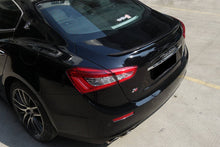 Load image into Gallery viewer, 2014-2021 Maserati Ghibli S/Q4 M157 W Style Trunk Spoiler - Carbonado