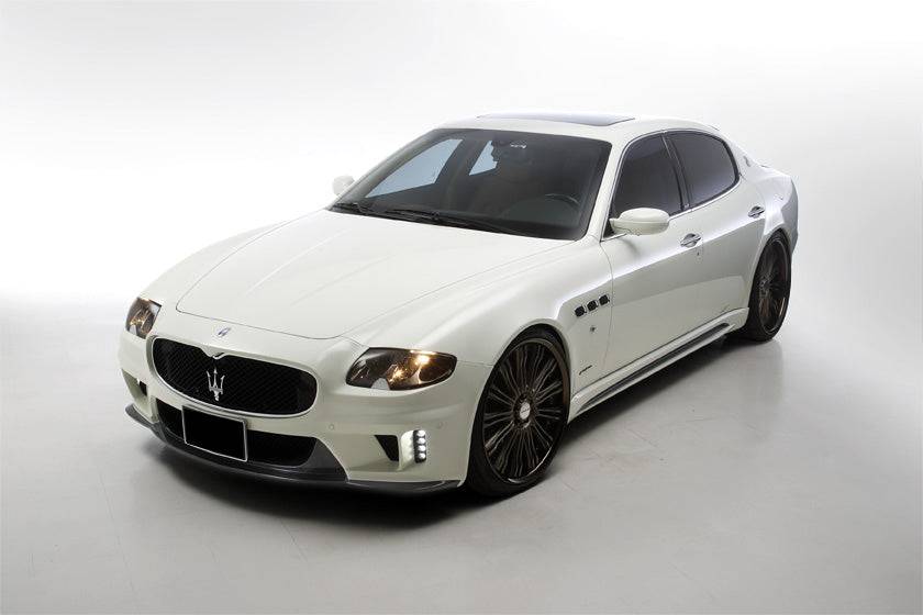 2005-2008 Maserati Quattroporte W Style Side Skirts - Carbonado Aero