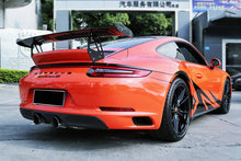 Load image into Gallery viewer, 2016-2019 Porsche 911 991.2 Carrera /S/4S/GTS VRS-GT Style Trunk Spoiler - Carbonado