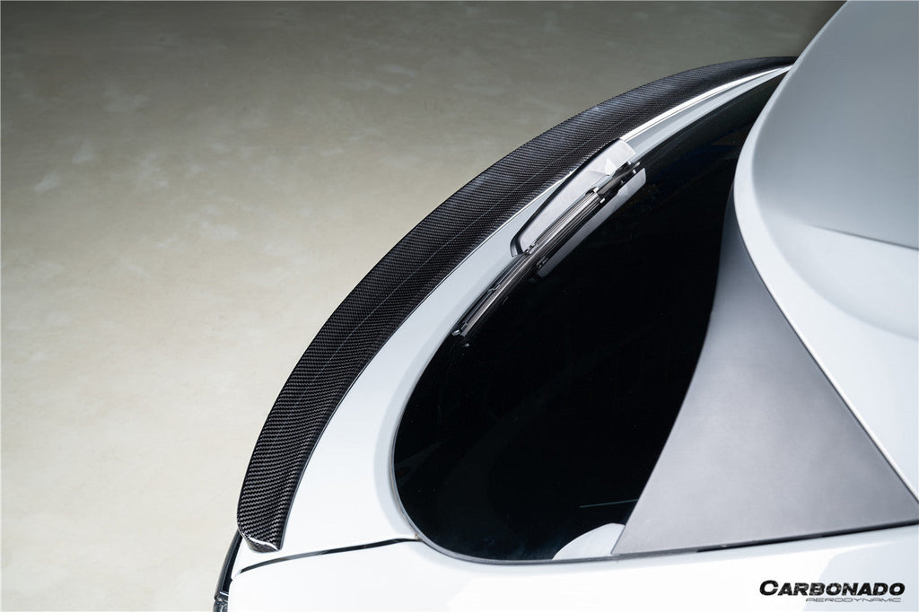 Carbonado 2018-2025 Porsche 9Y0 9YA Cayenne S    GTS    E-Hybrid TKT Style Carbon Fiber Trunk Spoiler