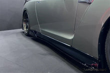Load image into Gallery viewer, 2007-2025 Nissan GTR R35 CBA DBA EBA VS Style Carbon Fiber Side Skirts