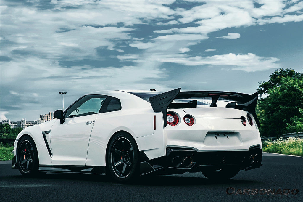 2023-2025 Nissan GTR R35 VS Style Carbon Fiber Rear Bumper Corner Splitter Lip caps