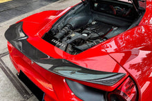 Load image into Gallery viewer, 2015-2020 Ferrari 488 GTB VRS Style Carbon Fiber Trunk Spoiler - Carbonado