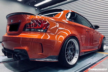 Load image into Gallery viewer, 2008-2013 BMW E82 1M Series RZ Style Carbon Fiber Trunk Spoiler