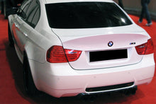 Load image into Gallery viewer, 2008-2012 BMW 3 Series E90 LCI CLS Style Carbon Fiber Trunk