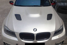 Load image into Gallery viewer, 2008-2012 BMW 3 Series E90 LCI VRS Style Carbon Fiber Hood - Carbonado