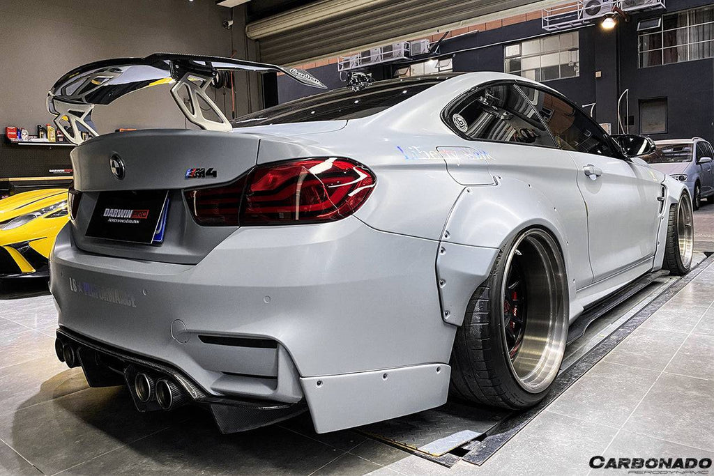 2014-2020 BMW F82/F83 M4 DE Style Carbon Fiber Rear Diffuser - Carbonado Aero