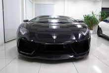Load image into Gallery viewer, 2011-2016 Lamborghini Aventador LP700 Coupe Roadster DC Style Carbon Fiber Front Lip