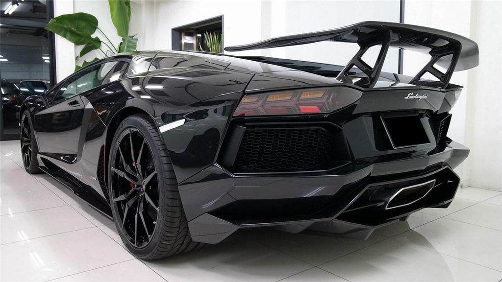 2011-2016 Lamborghini Aventador LP700 LP740 Coupe Roadster DC Style Carbon Fiber Rear Diffuser