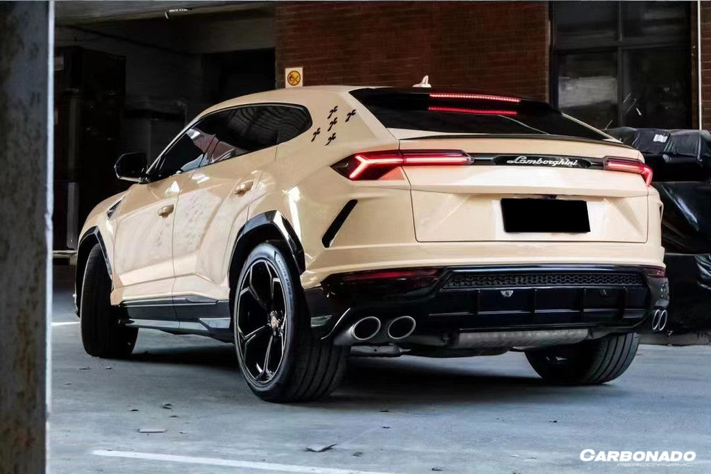 2023-2025 Lamborghini Urus S Performante OEM Dry Style Carbon Fiber Rear Diffuser Lip - Carbonado