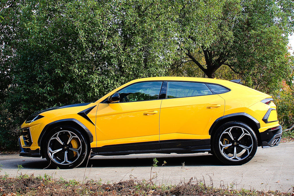 2018-2022 Lamborghini URUS TC Style Dry Carbon Fiber Rear Bumper Vents