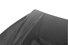Load image into Gallery viewer, 2018-2022 Lamborghini URUS TC Style Carbon Fiber Hood