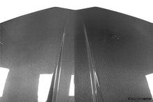 Load image into Gallery viewer, 2018-2022 Lamborghini URUS TC Style Double Side Carbon Fiber Hood