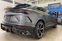 Load image into Gallery viewer, 2018-2022 Lamborghini URUS VRS Style Carbon Fiber Rear Diffuser - Carbonado