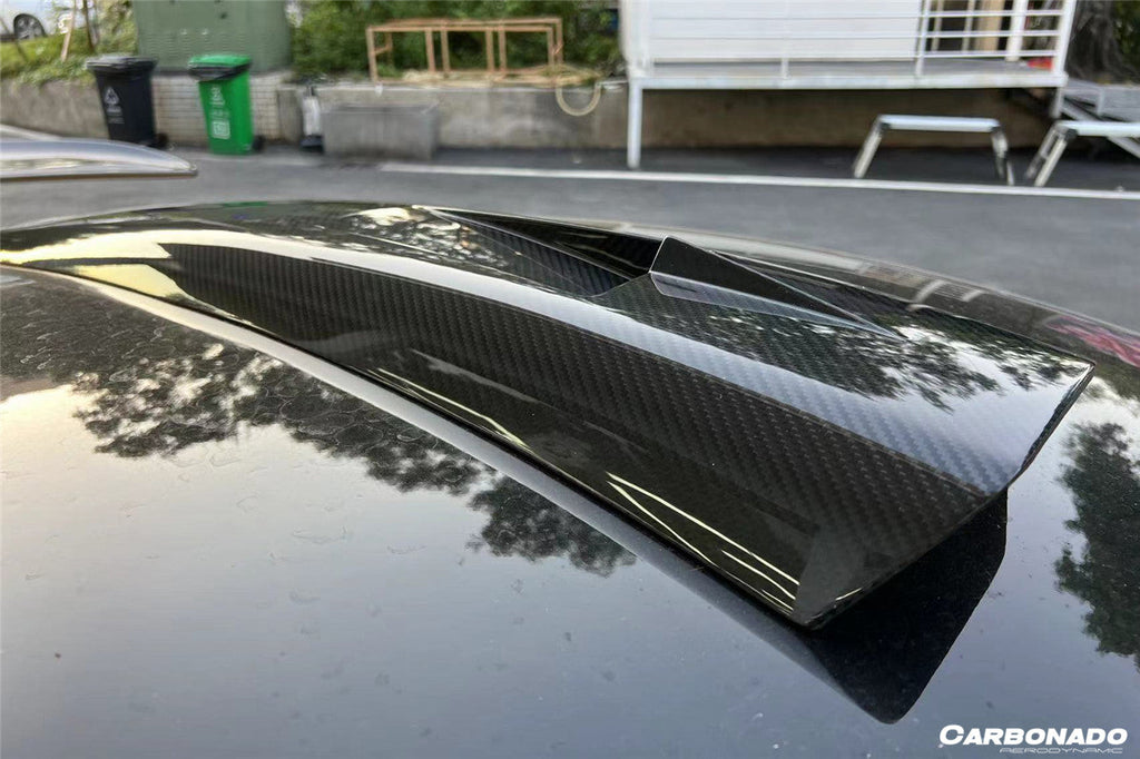 2020-UP Maserati MC20 SVD Style Dry Carbon Fiber Roof Scoop