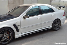 Load image into Gallery viewer, 2001-2007 Mercedes Benz W203 C Class WI Style Fender - Carbonado Aero