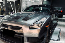 Load image into Gallery viewer, 2008-2016 Nissan GTR R35 CBA/DBA TP Style Carbon Fiber Hood - Carbonado Aero