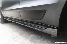 Load image into Gallery viewer, 2018-2021 Porshe Macan TA Style Carbon Fiber Side Skirts