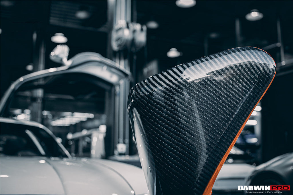 DARWINPRO CARBON FIBER CANYON ORANGE SUEDE LOUNGE CHAIR