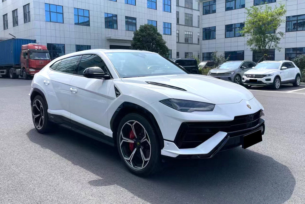 2018-2025 Lamborghini URUS Convert Performante Style Side Skirts