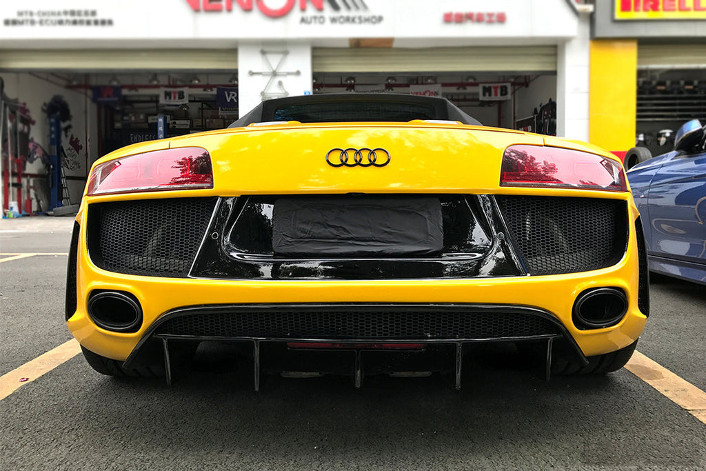 2006-2015 Audi R8 Coupe and Spyder DPGT Style Rear Bumper With Exhaust Tips