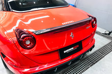 Load image into Gallery viewer, 2015-2018 Ferrari California BKSS Style Carbon Fiber Trunk Spoiler